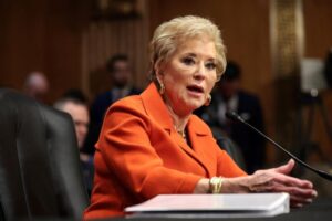 Trump Chooses Longtime Ally Linda McMahon to Run Education Dept. – The New York Times