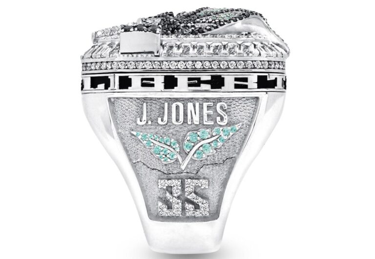 New York Liberty receive 2024 WNBA championship ring ahead of season opener vs. Las Vegas – USA Today