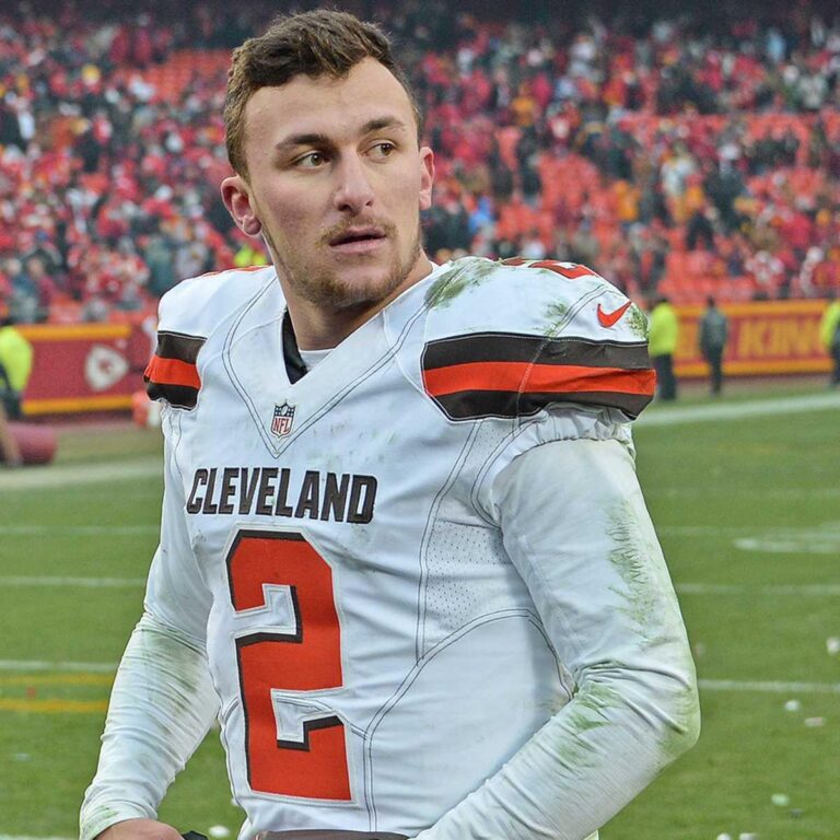 In Johnny Manziel, Failure as Entertainment (Published 2016) – The New York Times