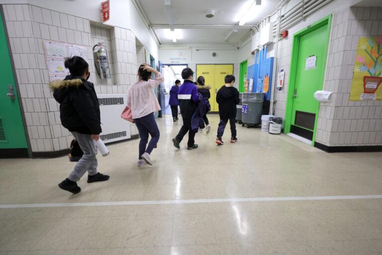 What if ICE Agents Show Up? Schools Prepare Teachers and Parents. – The New York Times