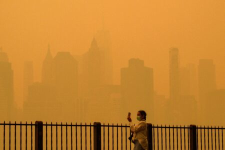 After a Day of Wildfire Smoke, ‘the Worst Looks to Be Over’ for Eastern U.S. – The New York Times