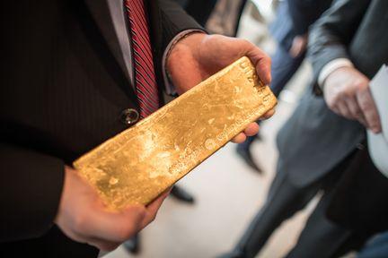 Trump spurs questions about safety of Germany’s gold in New York – Reuters