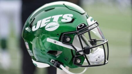 Why Jets Potential Star Still Hasn’t Signed His Contact – Sports Illustrated