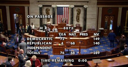 Republicans pass Big Beautiful Bill with only two GOP reps voting no – New York Daily News