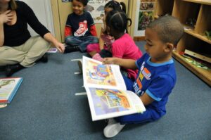 American Children’s Reading Skills Reach New Lows – The New York Times