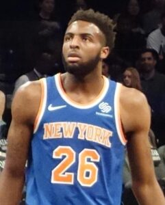 New York Knicks Should Re-Sign Mitchell Robinson – Sports Illustrated
