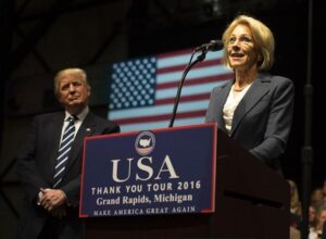 Trump Administration Says It Is Halting Harvard’s Ability to Enroll International Students – The New York Times