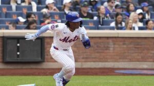 New York Mets option young infielder amid Cedric Mullins addition – Sports Illustrated