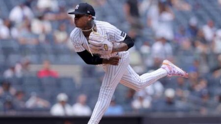 New York Yankees Shockingly Release Former All-Star Pitcher – Sports Illustrated