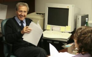 David Mazzarella, Editor Who Helped Reshape USA Today, Dies at 87 – The New York Times
