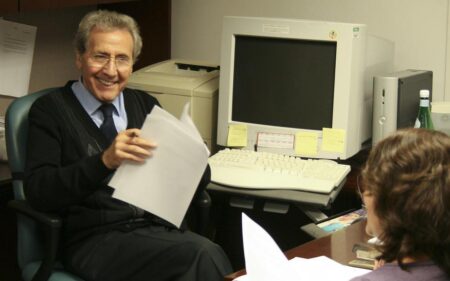 David Mazzarella, Editor Who Helped Reshape USA Today, Dies at 87 – The New York Times