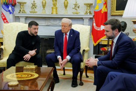 Trump Bows to Putin’s Approach on Ukraine: No Cease-Fire, Deadlines or Sanctions – The New York Times