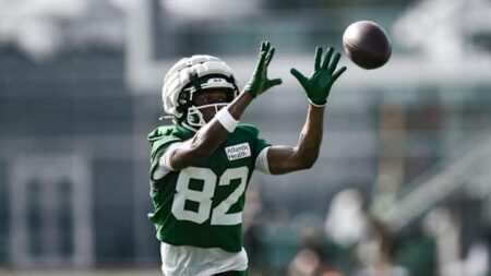 Insider Reveals Top 3 Biggest Roster Battles For Jets-Giants – Sports Illustrated