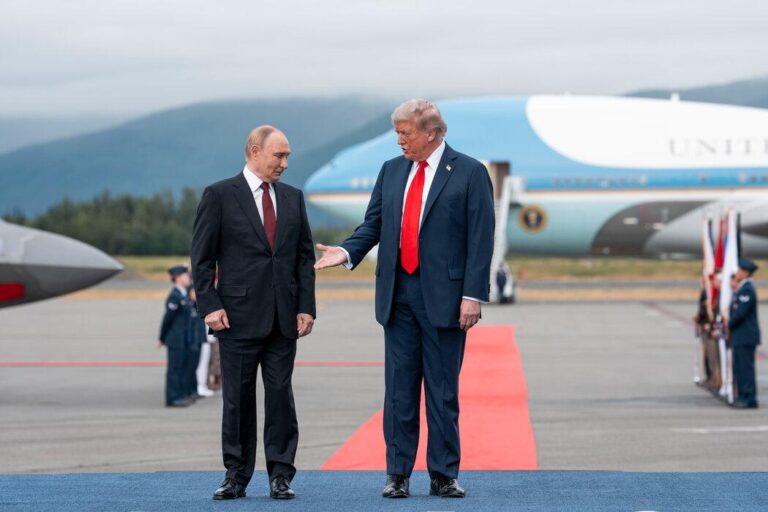 Trump Returns to Washington After Putin Talks Yield No Ukraine Deal – The New York Times