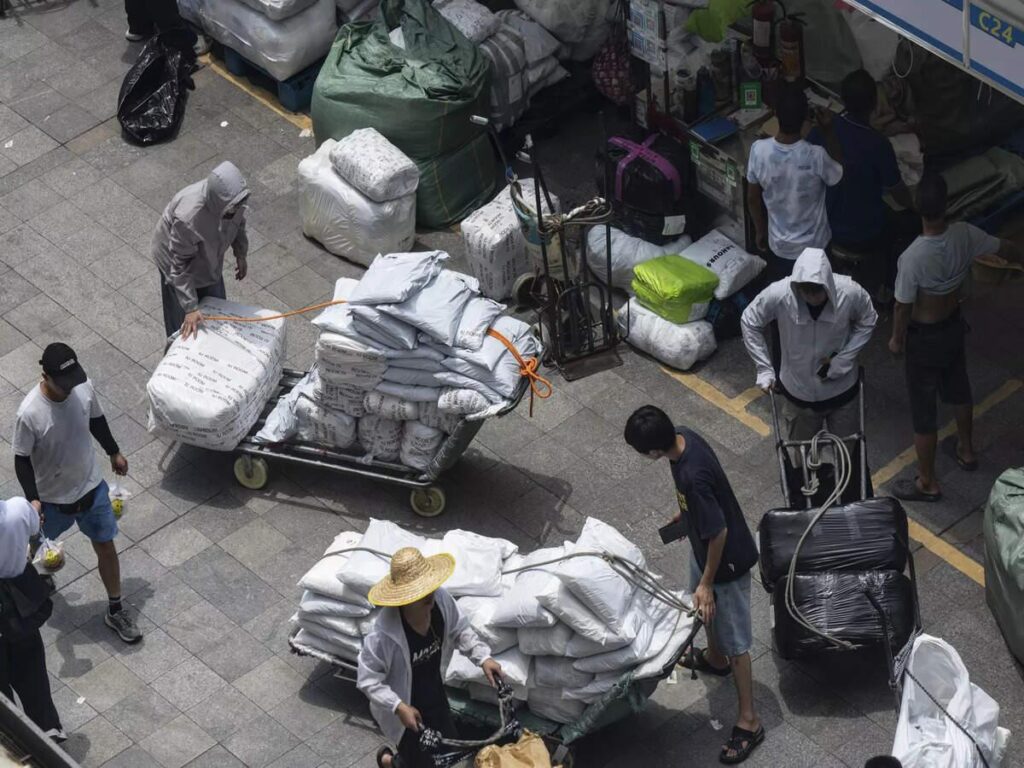 American Businesses in ‘Survival Mode’ as Trump Tariffs Pile Up – The New York Times