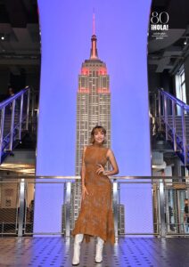 María Becerra lights up New York’s Empire State Building in red for ¡HOLA!’s 80th Anniversary – HOLA