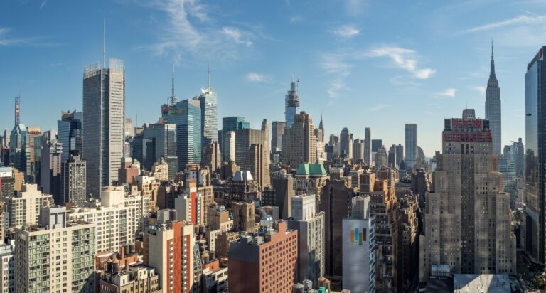 U.S. number of business establishments in New York 2022, by industry – Statista