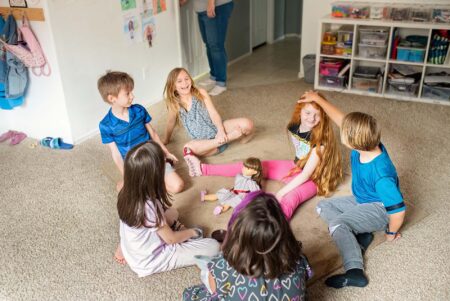 Inside the Microschools Movement: How Tiny Classrooms with Just 7 Students Are Changing Education A School With 7 Students: Inside the ‘Microschools’ Movement (Published 2024) – The New York Times