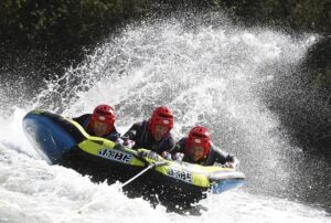Beatles alum Ringo Starr cancels tour dates in New York, Philadelphia due to illness – USA Today