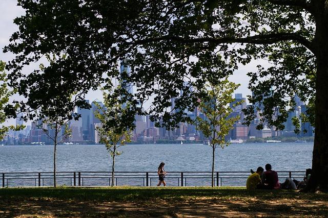 U.S. Government Files Lawsuit Alleging Discrimination Against White Employee U.S. Sues The New York Times, Claiming Discrimination Against a White Man – The New York Times