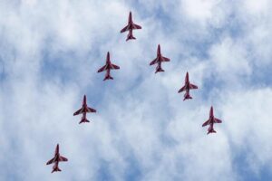 ‘No in-flight entertainment’ as Red Arrows set off for US – bbc.co.uk