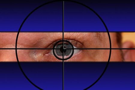 A California Man Took a Selfie at a Crime Scene. It Led to His Arrest. – The New York Times